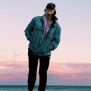 Meet your Posher, Avery